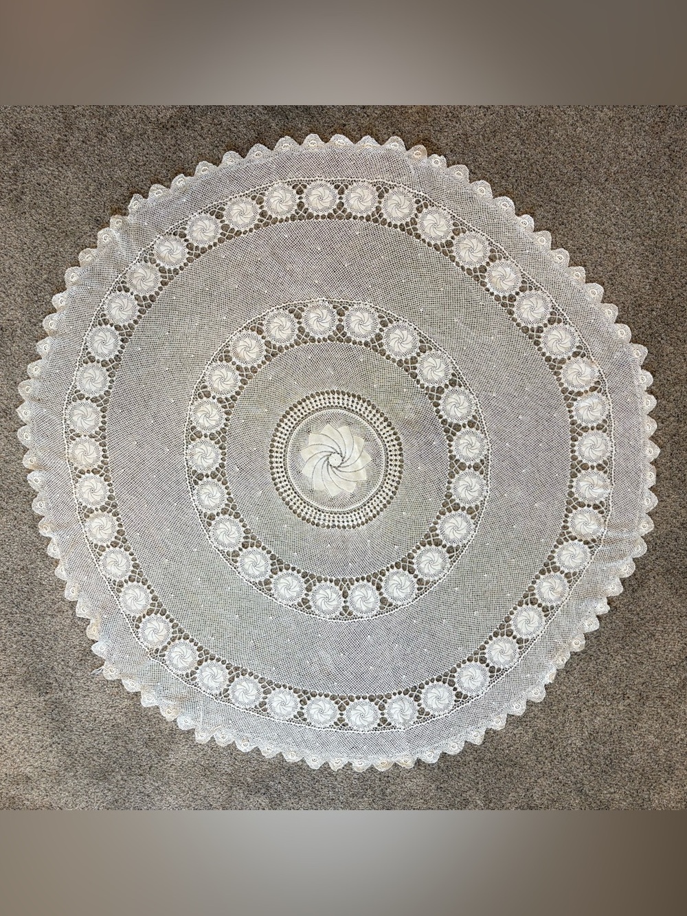 Vintage Off White Hand Crocheted Round Lace Table Topper Tablecloth 47”